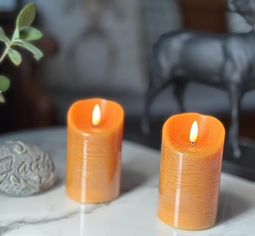 Miniatura 2 de Adoria Juego de velas sin llama de color naranja de Halloween, 2 velas de pilar de cera real naranja, batería con aroma a calabaza, diámetro de 3 x