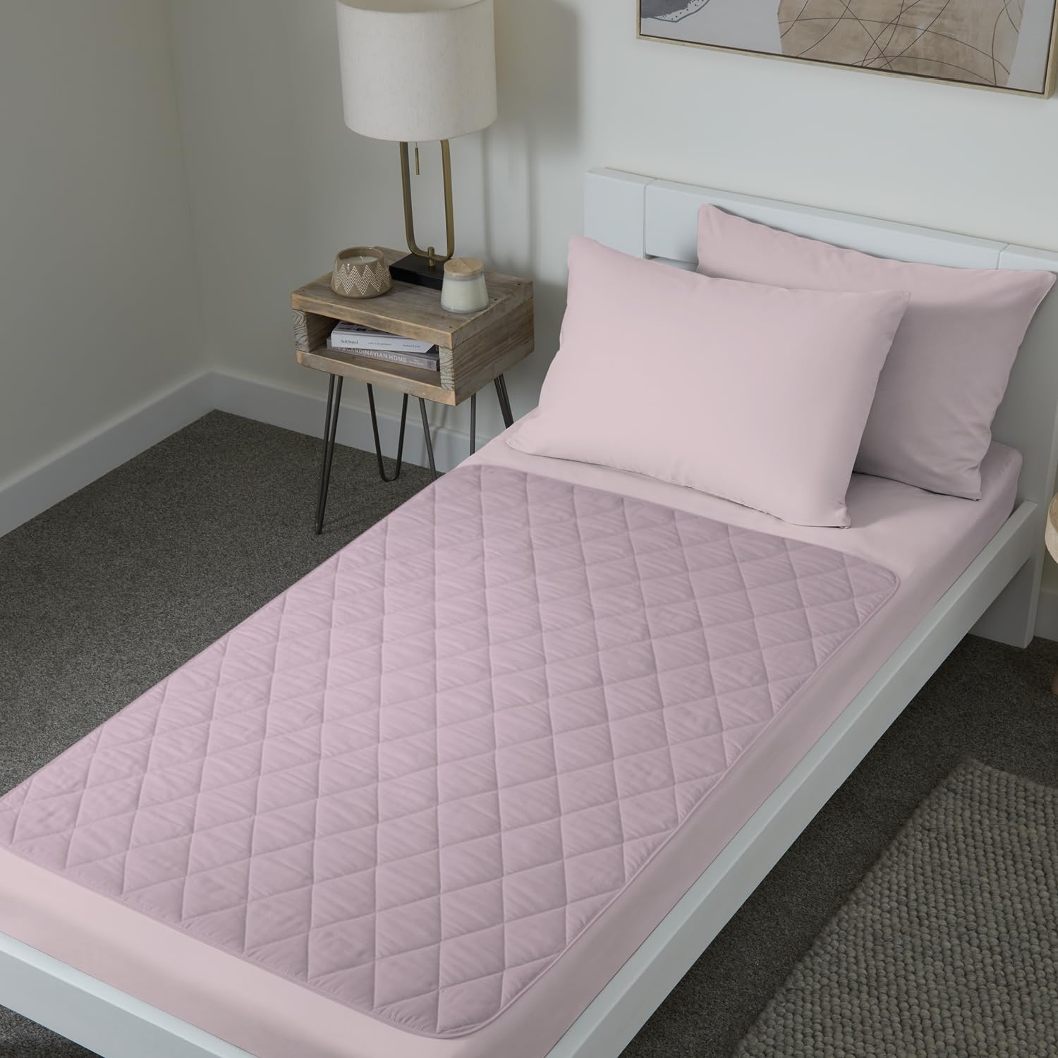 Almohadilla impermeable de GuardedSleep | Sábana húmeda lavable de alta calidad para adultos o niños con incontinencia | Adecuado para camas dobles e individuales | Antideslizante (2, rosa)