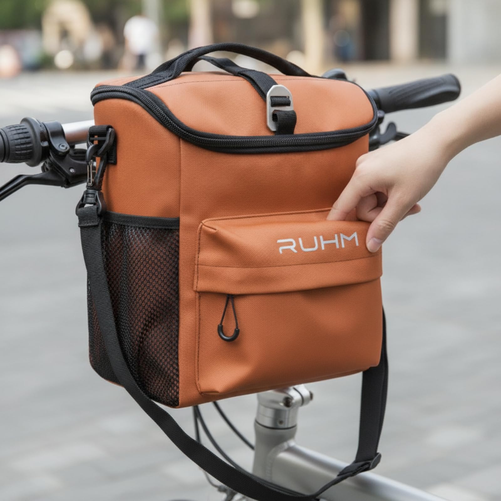 Bolsa Manillar con Correa,