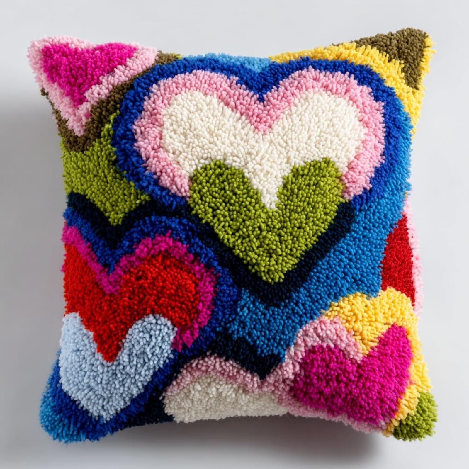 Henypt DIY Latch Hook Cushion Kit 43x43cm,Colorful Hearts Complete Needlecraft Set with Pre-Cut Yarn & Tools,Creative Home Decor Gift for All Ages