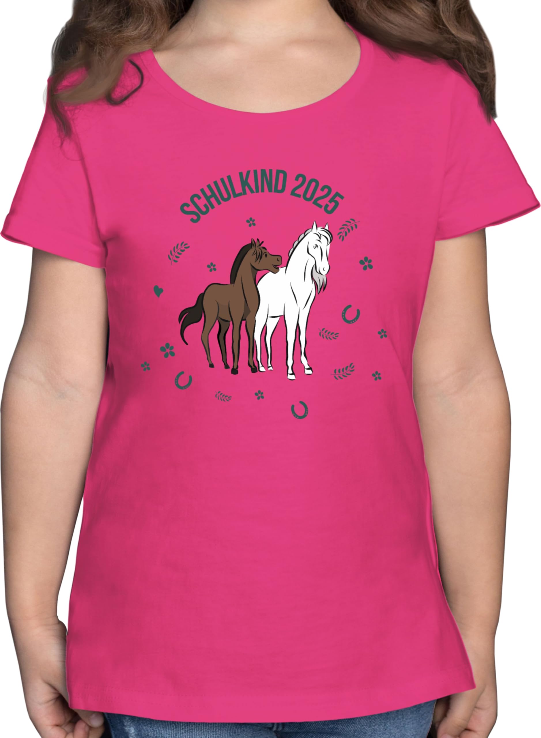 Personalisiertes T-Shirt Zur Einschulung – Motiv „Schulkind Pferd Pferdemädchen“, Taillierter Schnitt, Baumwolle