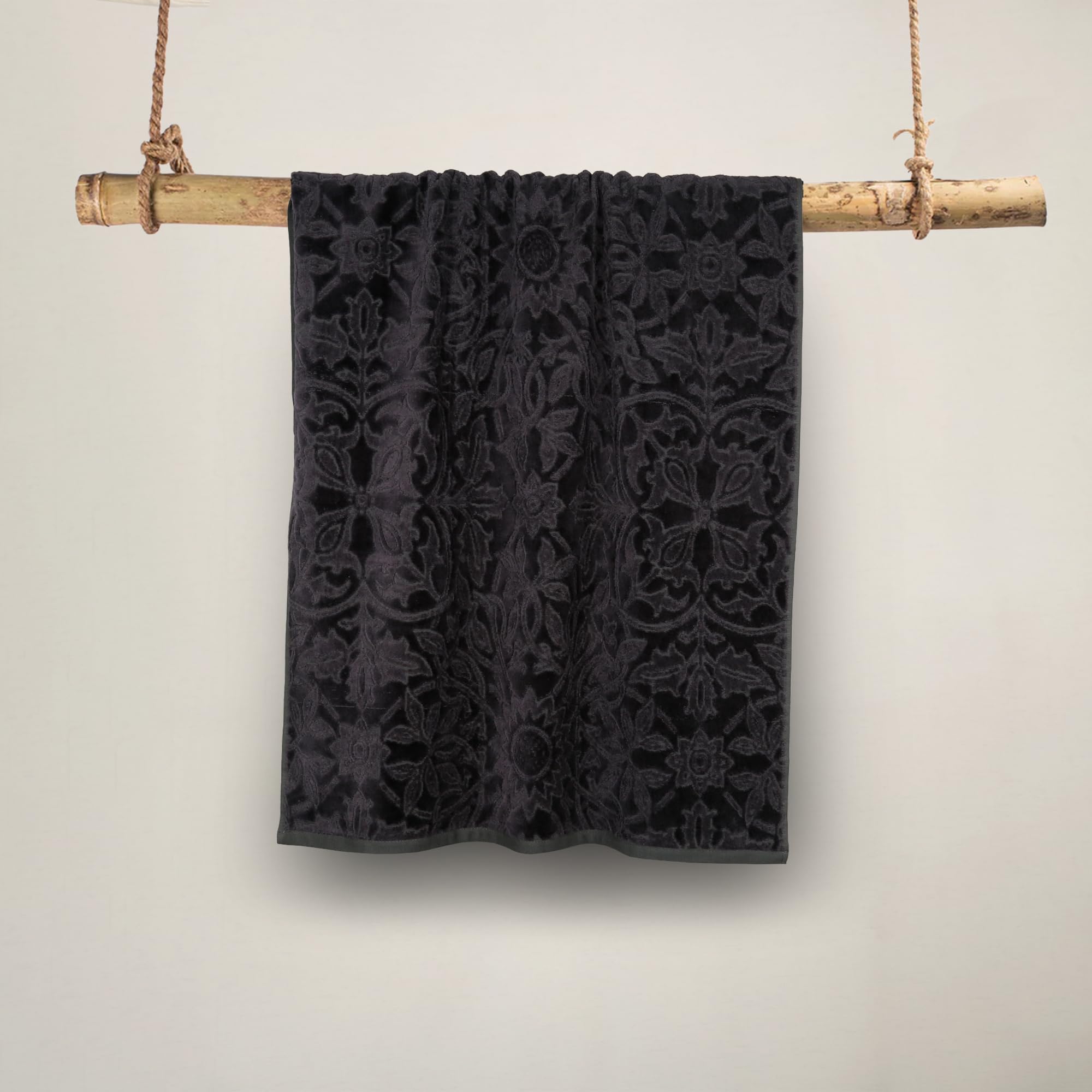 Trident Soft Comfort Fashion Collection Towels for Bath, Small Size Bathroom Towels 600 GSM, 100% Cotton Bath Towel for Men/Women, Small Bath Towel (1-Piece 70cm x 130 cm), Charcoal (B0D5D9RP5N) Amazon Price History, Amazon Price Tracker