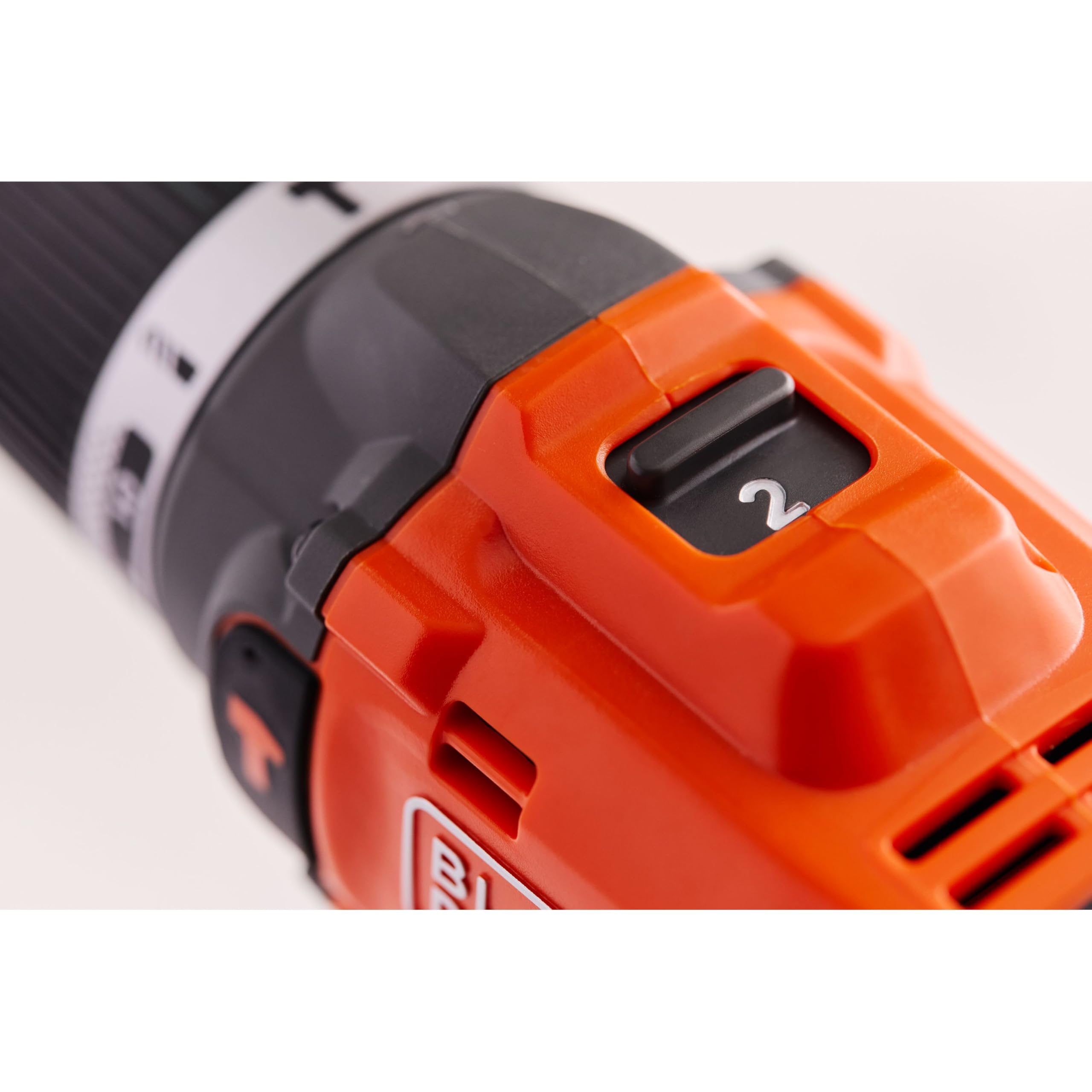 BLACK+DECKER 18V POWERCONNECT Trapano a Percussione a Batteria, Motore Senza Spazzole, Coppia 50 Nm, Mandrino Senza Chiave da 13 mm - Unità Senza Accessori, BLD683XN-XJ