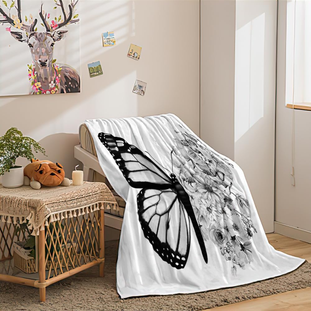 Black White Butterfly Throw Blanket, Full Bloom Floral Retro Butterflies Plush Warm Throw Blankets, Flowers Aesthetic Soft Plush Throw Blankets for Couch Bed Camping Travel Bedroom
