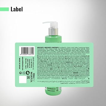 abril et nature - Cell Innove - Professional Hair Shampoo - Youthful, Healthy, and Shiny Appearance - Hair Treatment with Plant Stem Cells - Regenerates and Rejuvenates the Hair Fiber - 250 ml