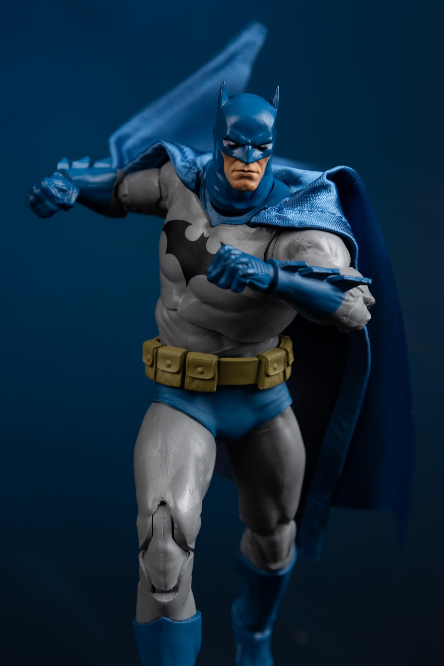 McFarlane - DC Batman 7in - Batman Hush2