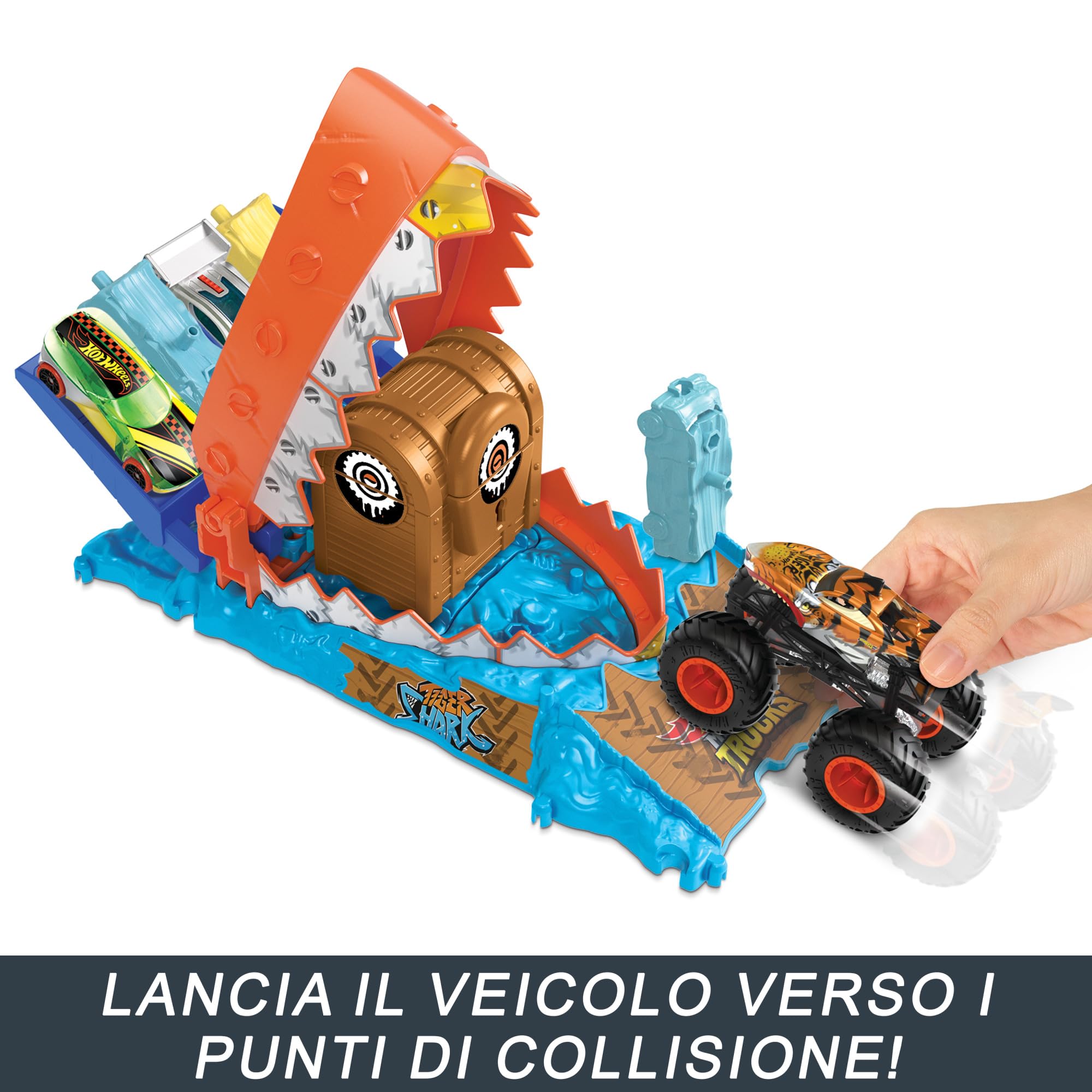 Hot Wheels Monster Trucks - Sfida del Morso per il Tesoro, playset Arena degli Scontri con MT Tiger Shark in scala 1:64 e 1 macchinina schiacciata, giocattolo per bambini, 4+ anni, HTP17