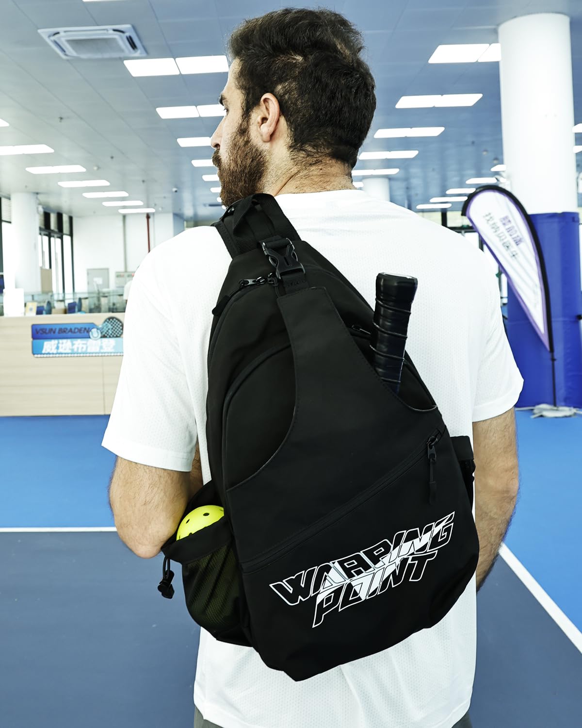 Warping Point Bolsa de pickleball, mochila cruzada ajustable de gran capacidad para mujeres y hombres, bolsa de pádel con capacidad para 2 a 4 paletas con múltiples compartimentos, gancho de valla de