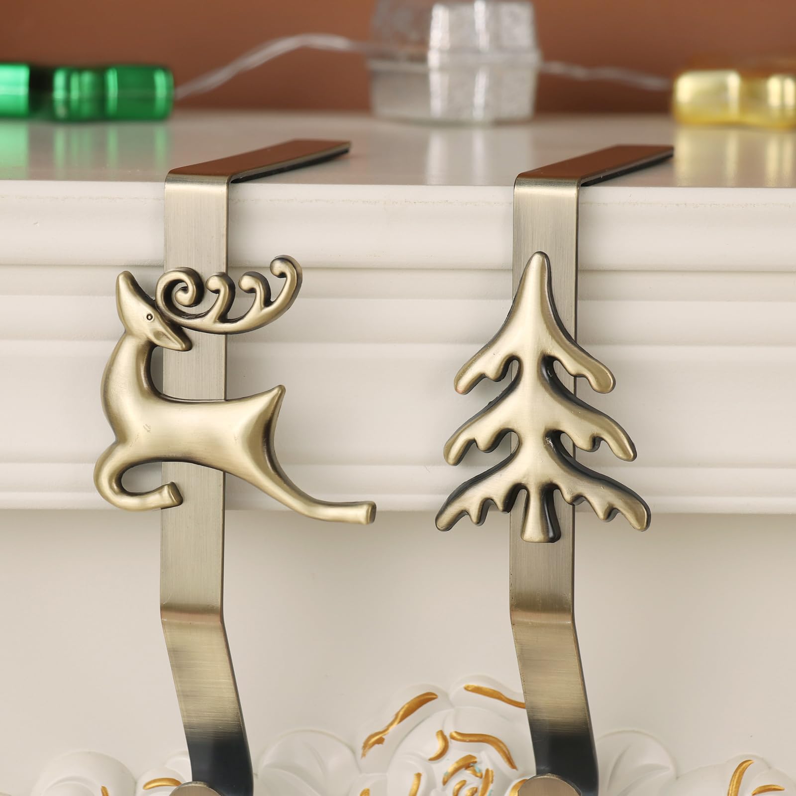 Lot de 4 supports de chaussettes de Noël – Différents motifs pour cheminée – Crochets pour chaussettes de Noël pour décoration de Noël (bronze)