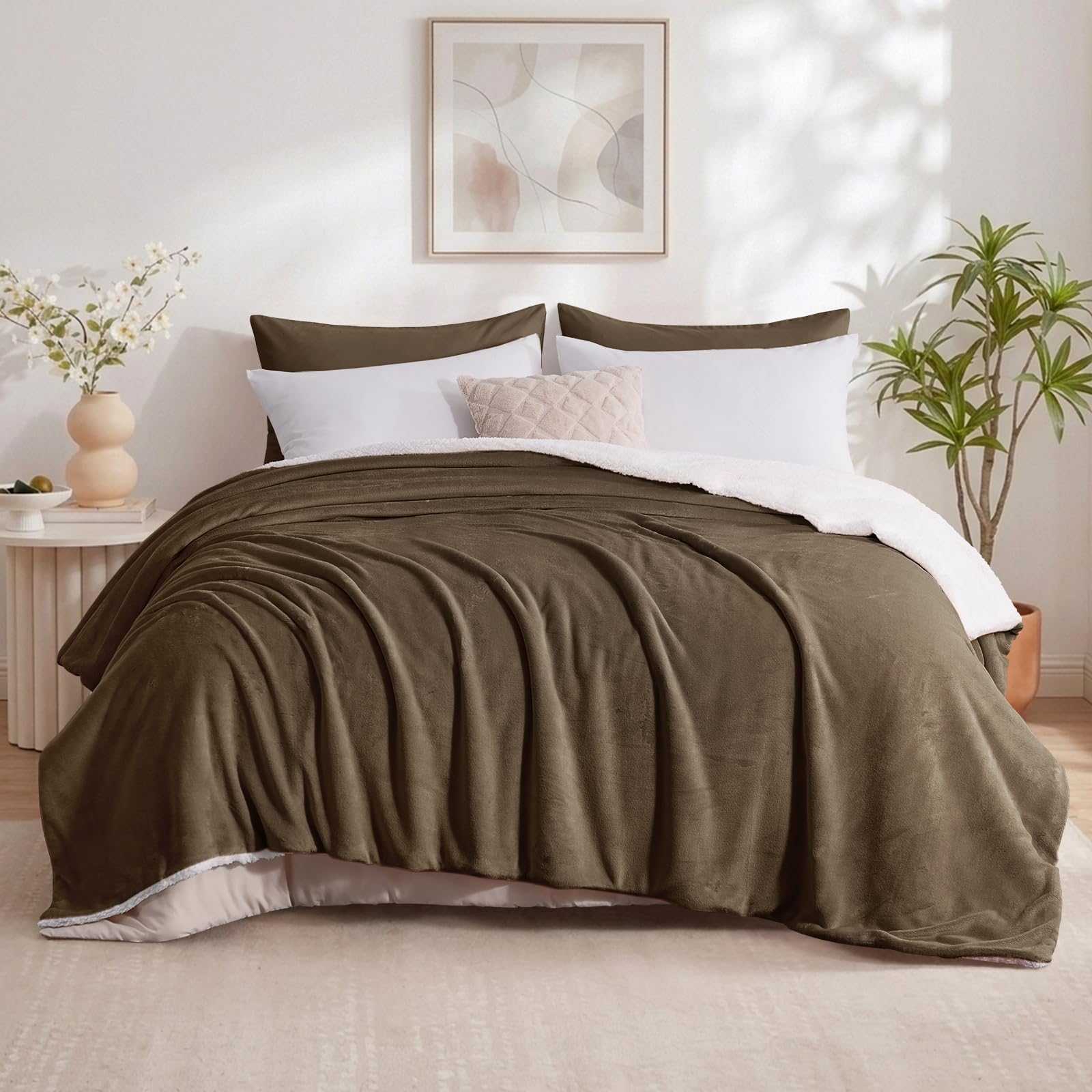 Aisbo Sherpa Fleece Throw Blanket Brown - Fluffy Thick King Size Blanket Extra Large Throw for Bed, Warm Soft Solid Microfiber Throws for Couch Sofa, 200x240cm โ image 1