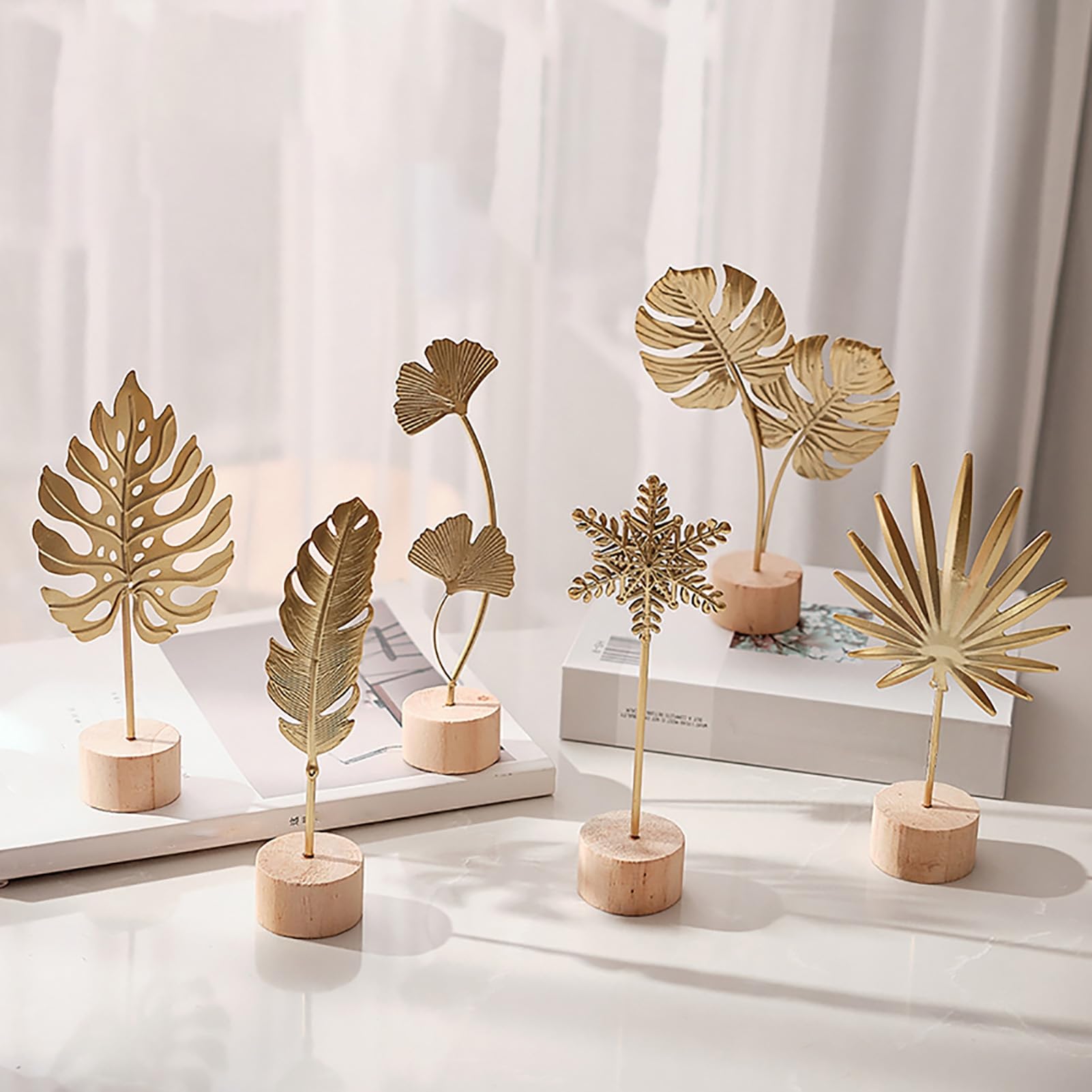 Quoravel Metal Gold Palm Leaf Ornaments, Ginkgo Leaf, Feather Statue with Wood Base, Modern Desktop Sculpture for Living Room, Bookshelf, Office Desk Decor A