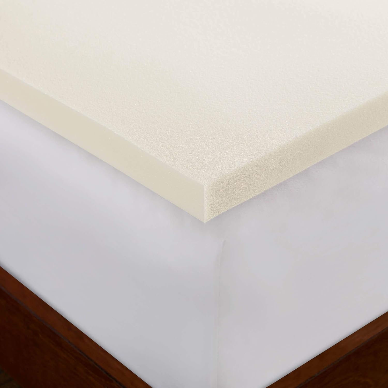 Cal-King 1 25 Inch iSoCore 3 0 Memory Foam Mattress Topper with Expandable Cover and Two Contour Pillows