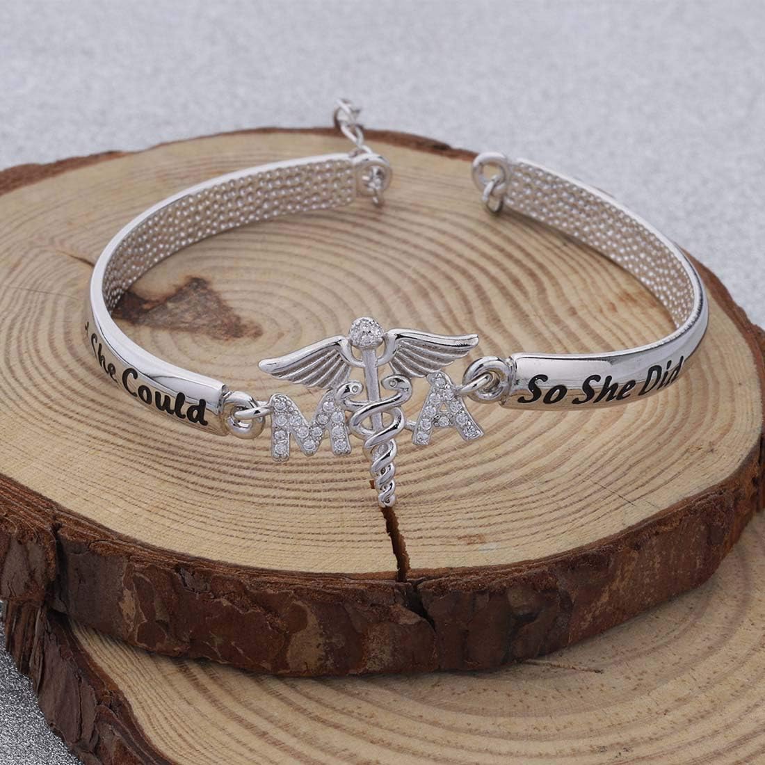 CHOORO MA Medical Assistant Gift MA Bracelet for Medical Assistant Appreciation She Believed She Could So She Did Zircon Bracelet