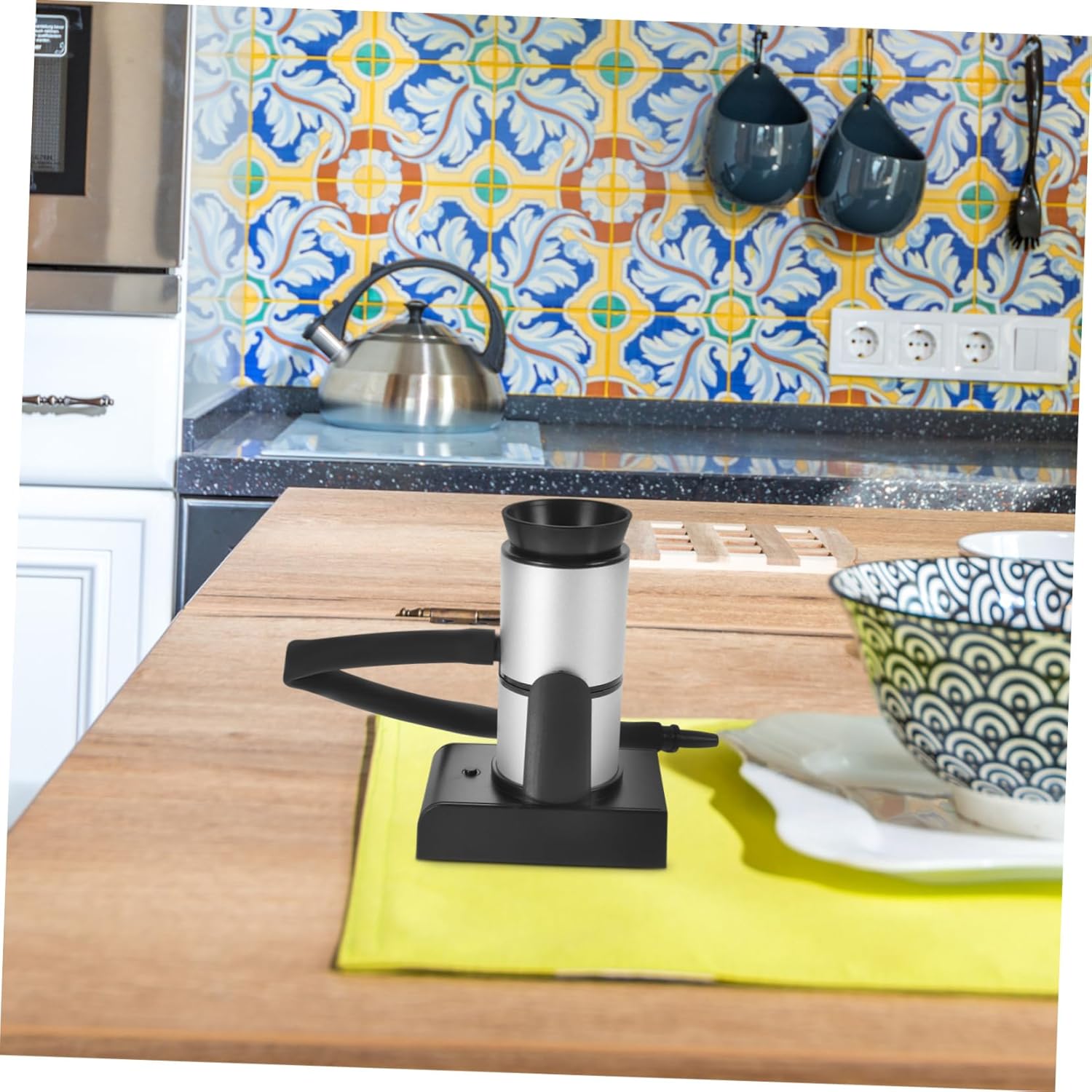 Mikikit Portable Meat Smoke Generator with Woodchips No Heat Source Needed Reusable Kitchen Smoking Machine for Steak Seafood Molecular Cuisine Cocktails and Home Restaurant Use