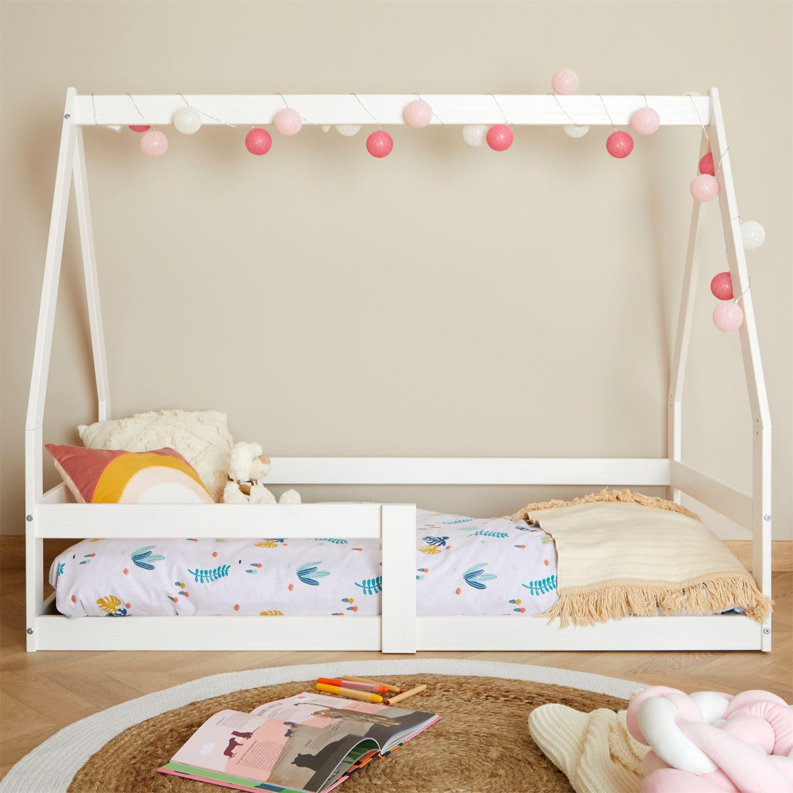 IDIMEX Lit cabane Tami 70x140 cm, lit Simple 1 Place pour bébé ou Enfant de Type Montessori, en pin Massif lasuré Blanc