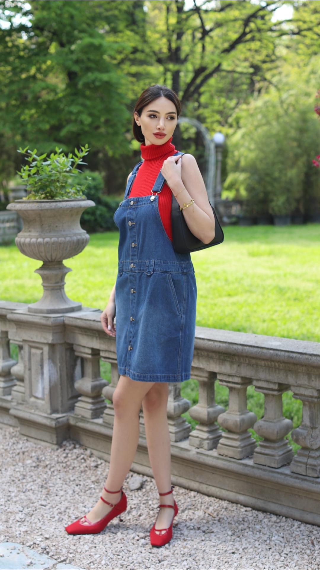 red denim overall dress 70s Red Corduroy Overall Dress (M)