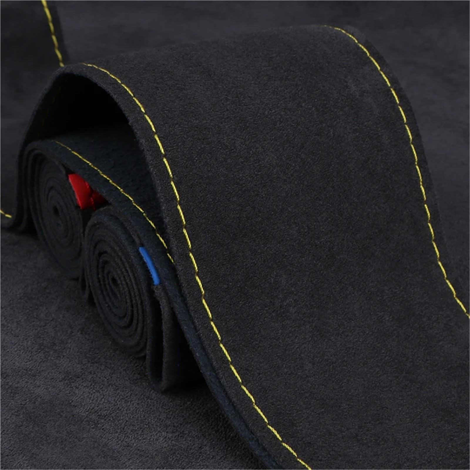 Couvre Volant Voiture Housse De Volant Personnalisée pour Opel pour Combo 2012-2018 pour Vauxhall pour Combo (Tour) 2012-2017 Protege Volant(Red Thread)