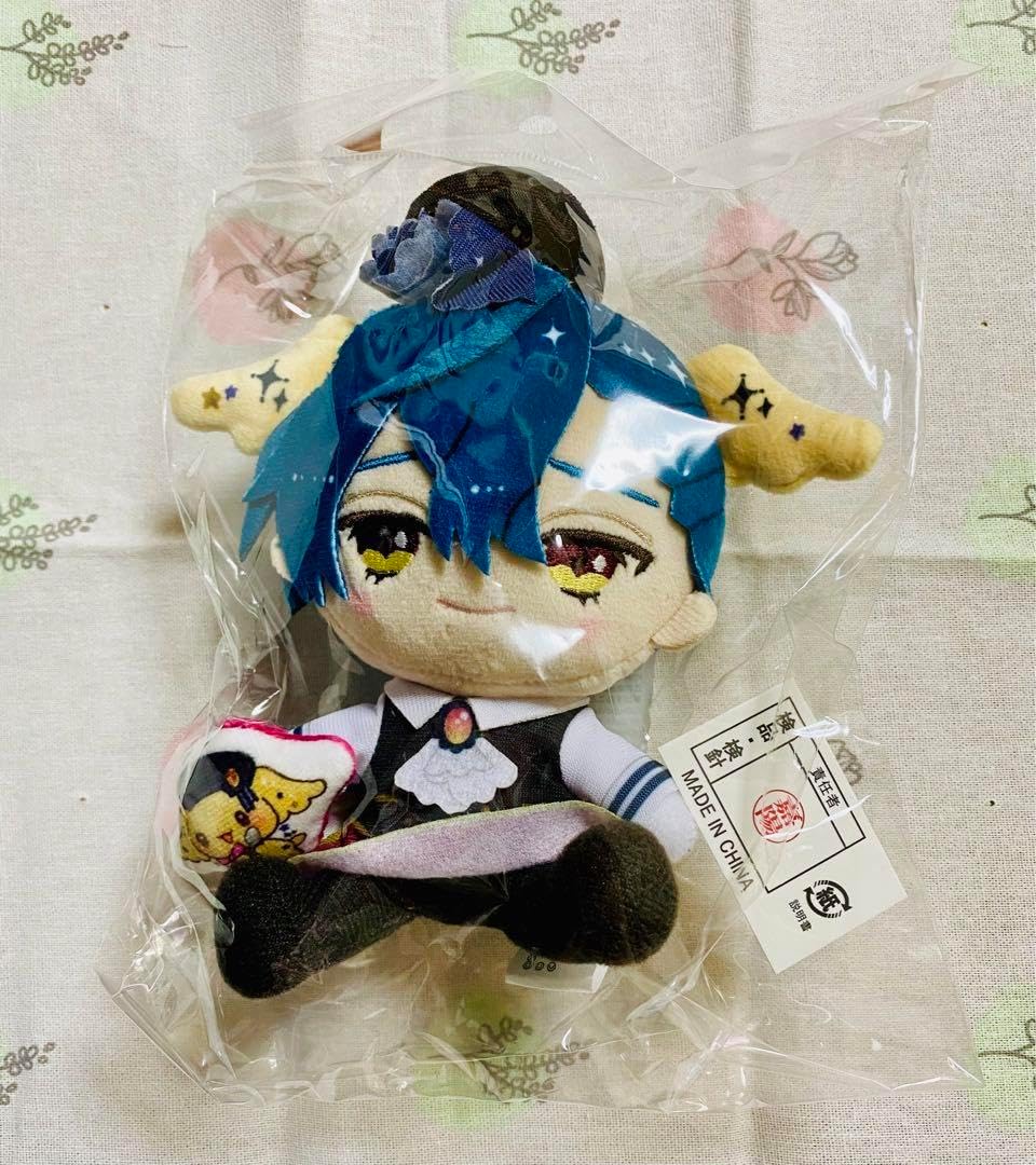 ケンジントンキャット　オッドアイで素敵です。 オッドアイの白猫ウィンスタンレイ(ケンジントン)キャット