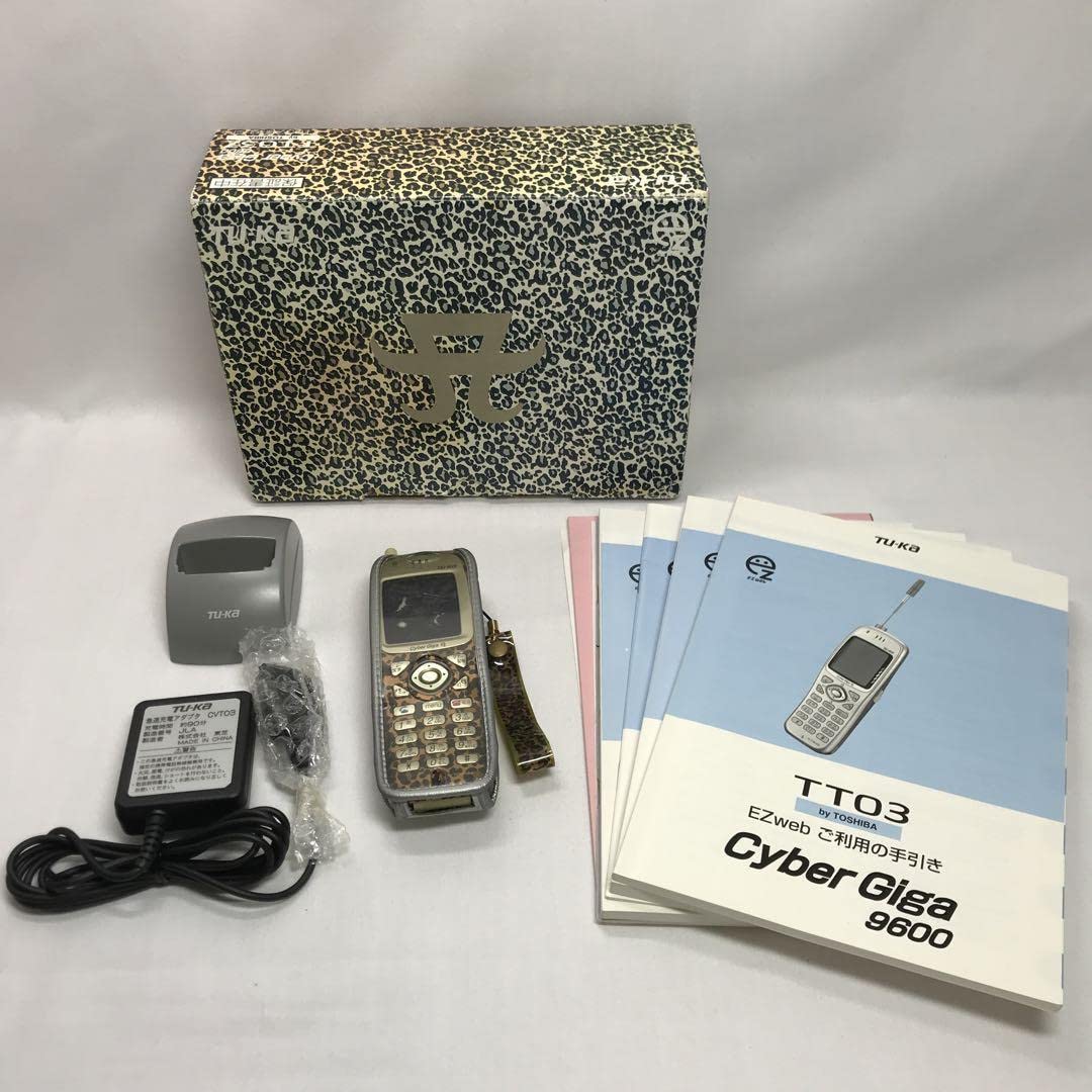 【貴重】携帯電話 TU-KA TT03Z 浜崎あゆみ モデル 激レア ジャンク 貴重】携帯電話 TU-KA TT03Z 浜崎あゆみ モデル 激レア ジャンク 携帯