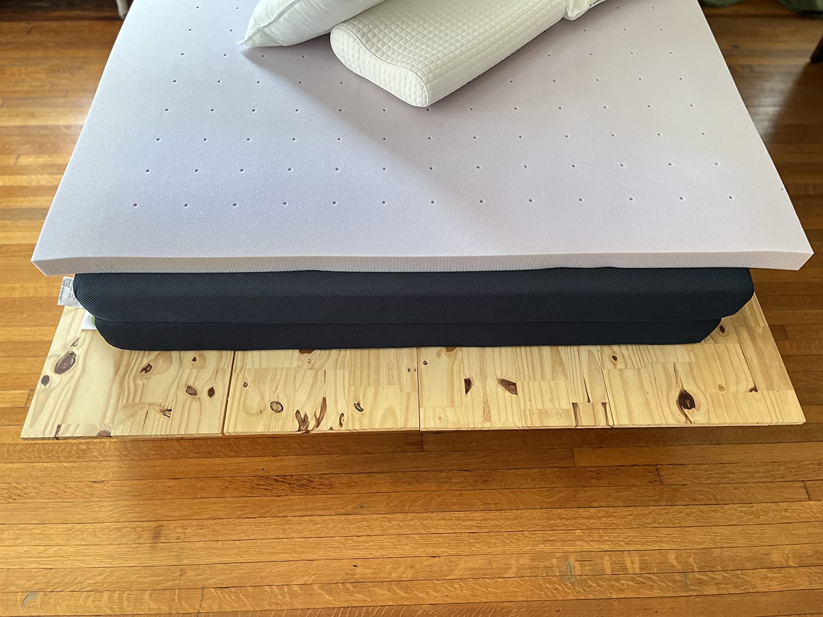 39/mo Finance Milliard TriFold Foam Folding Mattress King Size