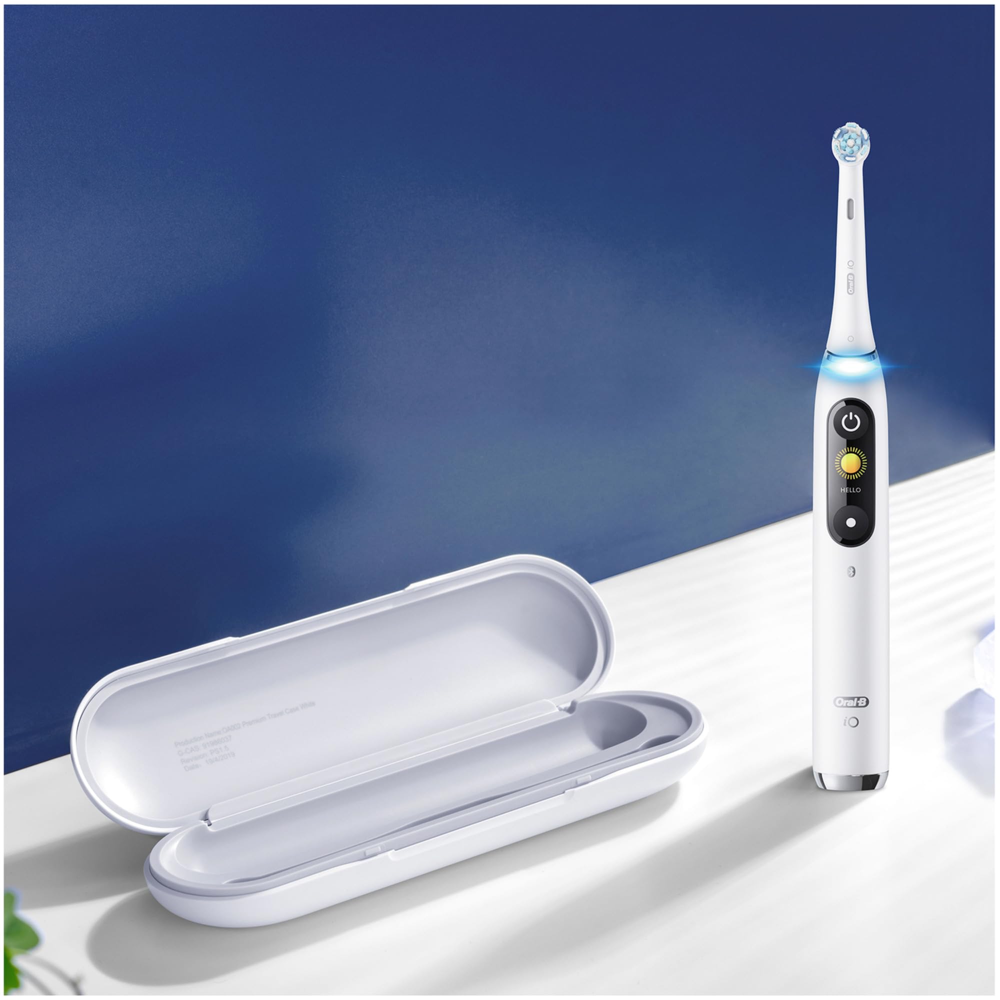 Oral-B iO Series 9 Brosse à dents électrique, 2 brossettes, 7 modes de brossage, soin des dents, écran couleur, étui de voyage, albâtre blanc