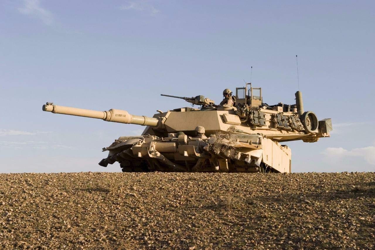 Home Comforts M1 Abrams Battle Tank M1A2 American Usa 3104-20 Inch by 30 Inch Laminated Poster With Bright Colors And Vivid Imagery-Fits Perfectly In Many Attractive Frames