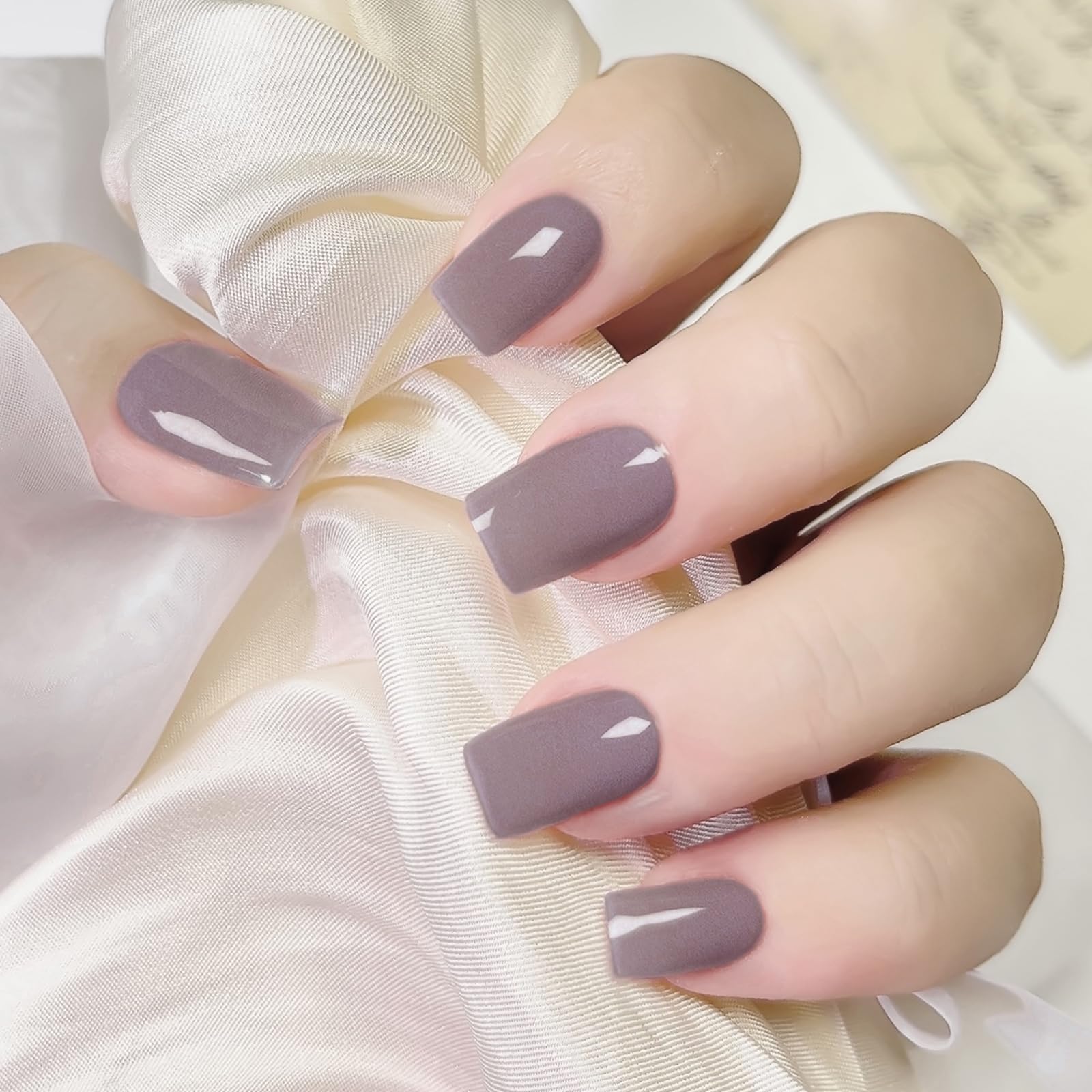 Halbgehärtete Gel-Nagelstreifen French Style – Maniküre-Set Für Zuhause Mit UV-Licht (16 Streifen + Zubehör)