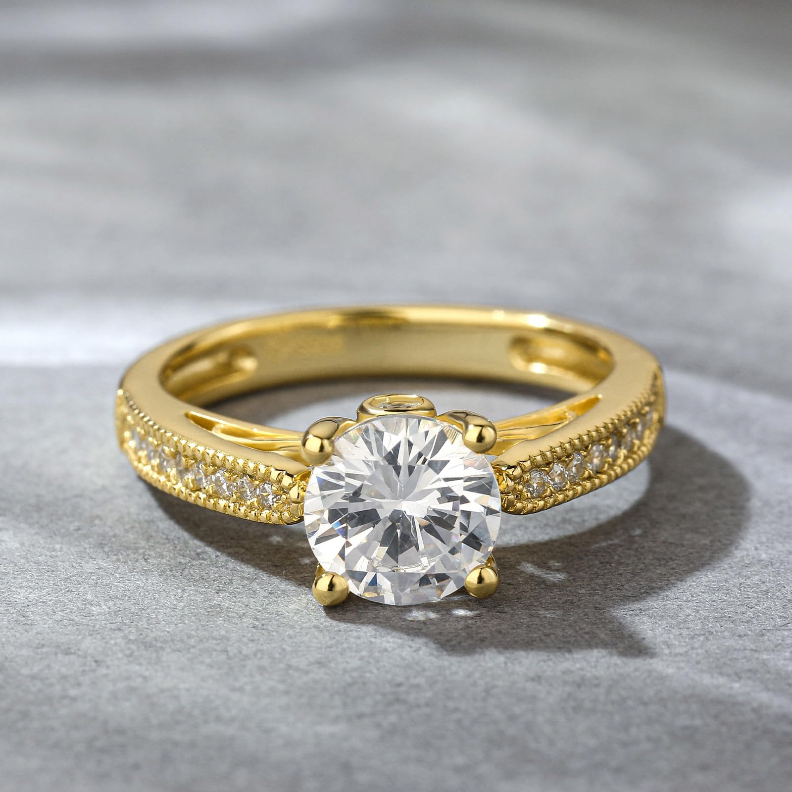 Jeulia Damen-Ring aus Sterlingsilber: Zirkonia vergoldet, Verlobungsring, Diamant-Bandring für Frauen und Mädchen, Ring, Partyschmuck, personalisiertes Jubiläumsgeschenk