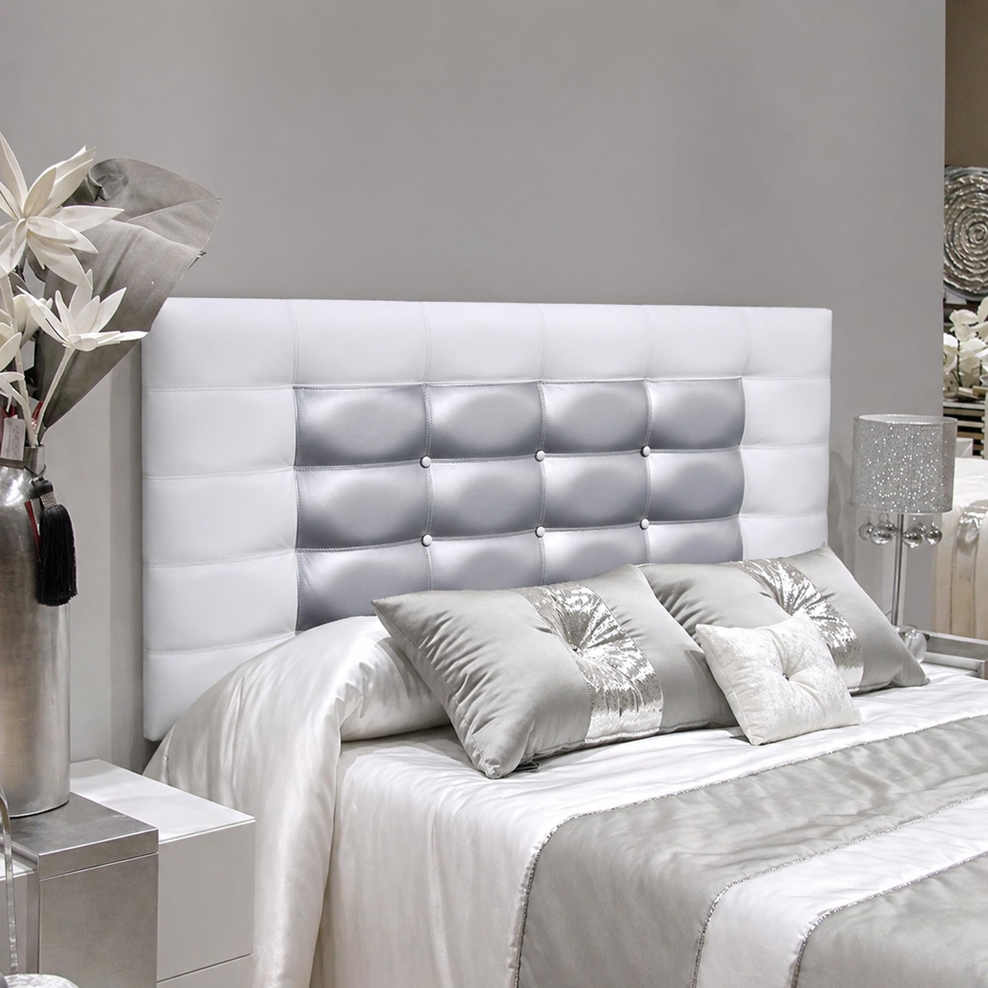 ONEK-DECCO Cabecero de Cama 70 cm.de Alto-Mod. Florida Costura Vista y Botones-Cabecero Tapizado en Polipiel para Niños, Juvenil, Matrimonio-Cabezal de Colgar. (Blanco-Plata, 150x70)