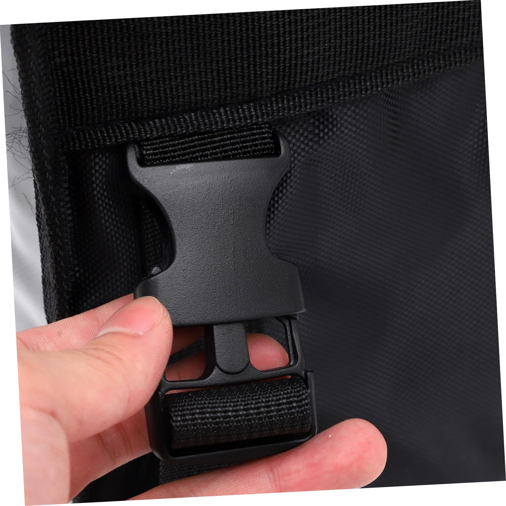 Ciieeo Caja de Aislamiento Térmico de 32 L en Nylon Negro para Reparto | Conservación del Calor, Diseño Ligero, Uso Exterior y Compras, Formato para Llevar