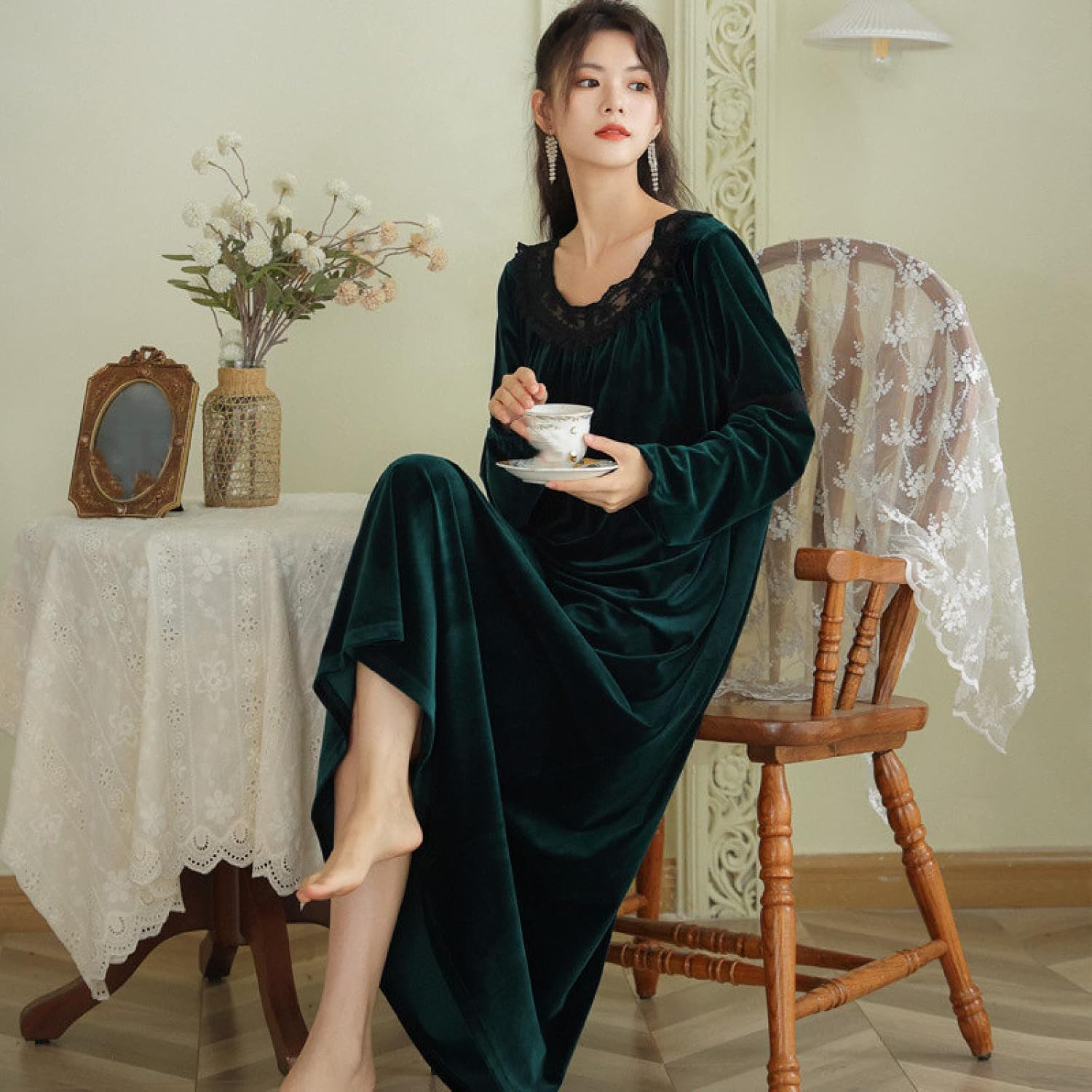 OFFSUM Women's Long Sleeve Nightgown - Round Neck Lace Spring Autumn Casual Nightdress Retro Velvet Robe Fashion Elegant C
