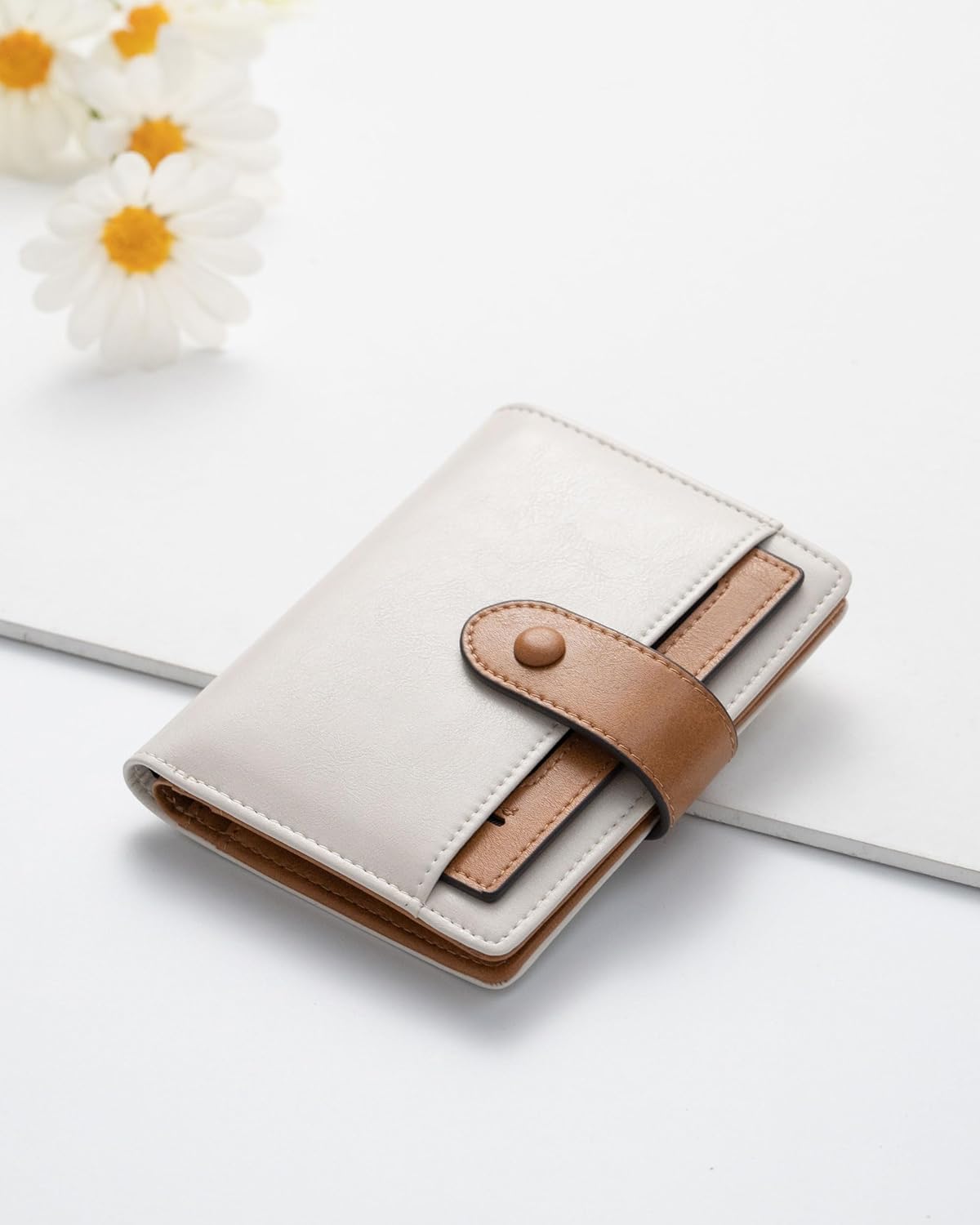 Alldaily Small RFID Blocking Leather Wallet for Women, Bifold with 10 Card Slots and Zipper Pocket (White&Brown) - Image 5