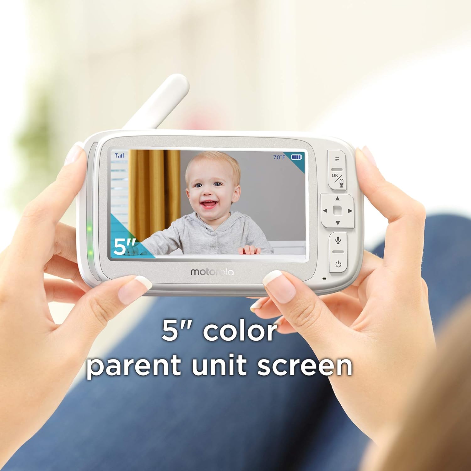 Motorola Comfort 50-2 Video Baby Monitor 5" LCD Color Display and 2 Cameras with Digital Zoom, Two-Way Audio, Infrared Night Vision and 5 Soothing Lullabies (Renewed)