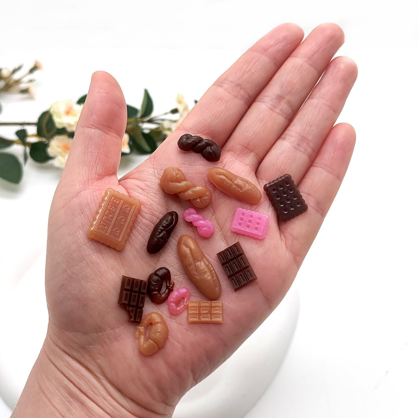 CoolDIY Wielofunkcyjny zestaw mini form silikonowych: chleb, czekolada, rogaliki, wiele wzorów - idealny do rękodzieła z gliny, miniaturowych domków dla lalek, dekoracji paznokci (grupa 5 szt.)