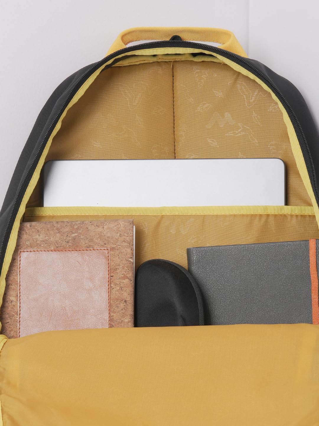 Wildcraft 4x4 Off Road 45 L Professional Laptop Backpack for Men & Women Fits 15.6 inch Laptop Padded Shoulder Straps, ulti Compartments, Anti-Theft Zippers Business Travel Bag M Black