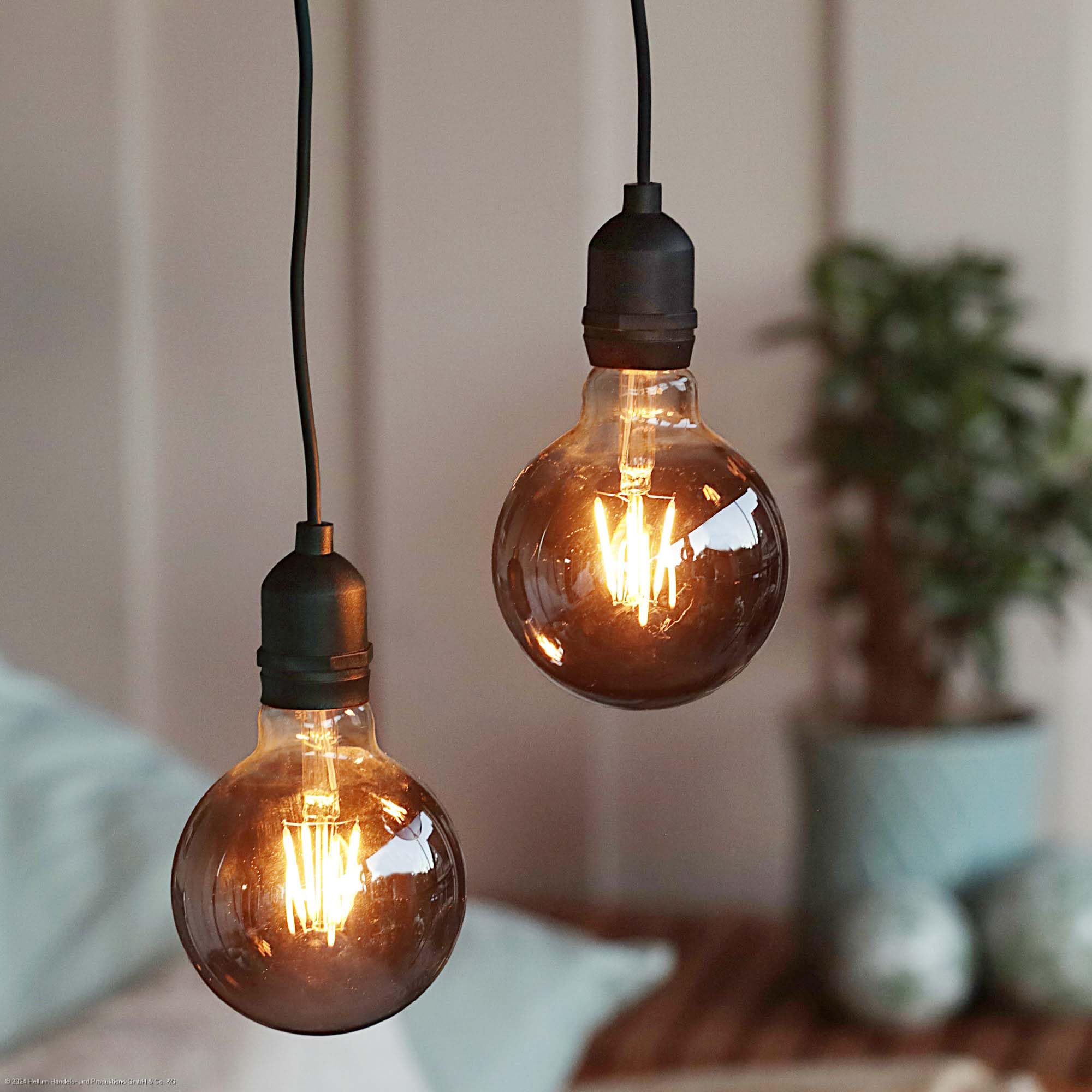 hellum Set di 2 lampade a sospensione vintage per esterni, grigio fumo retrò con timer e dimmer, vetro rotondo G95 Ø 9,5 x 13,7 cm, due lampadine con telecomando, lampadine per esterni 151442