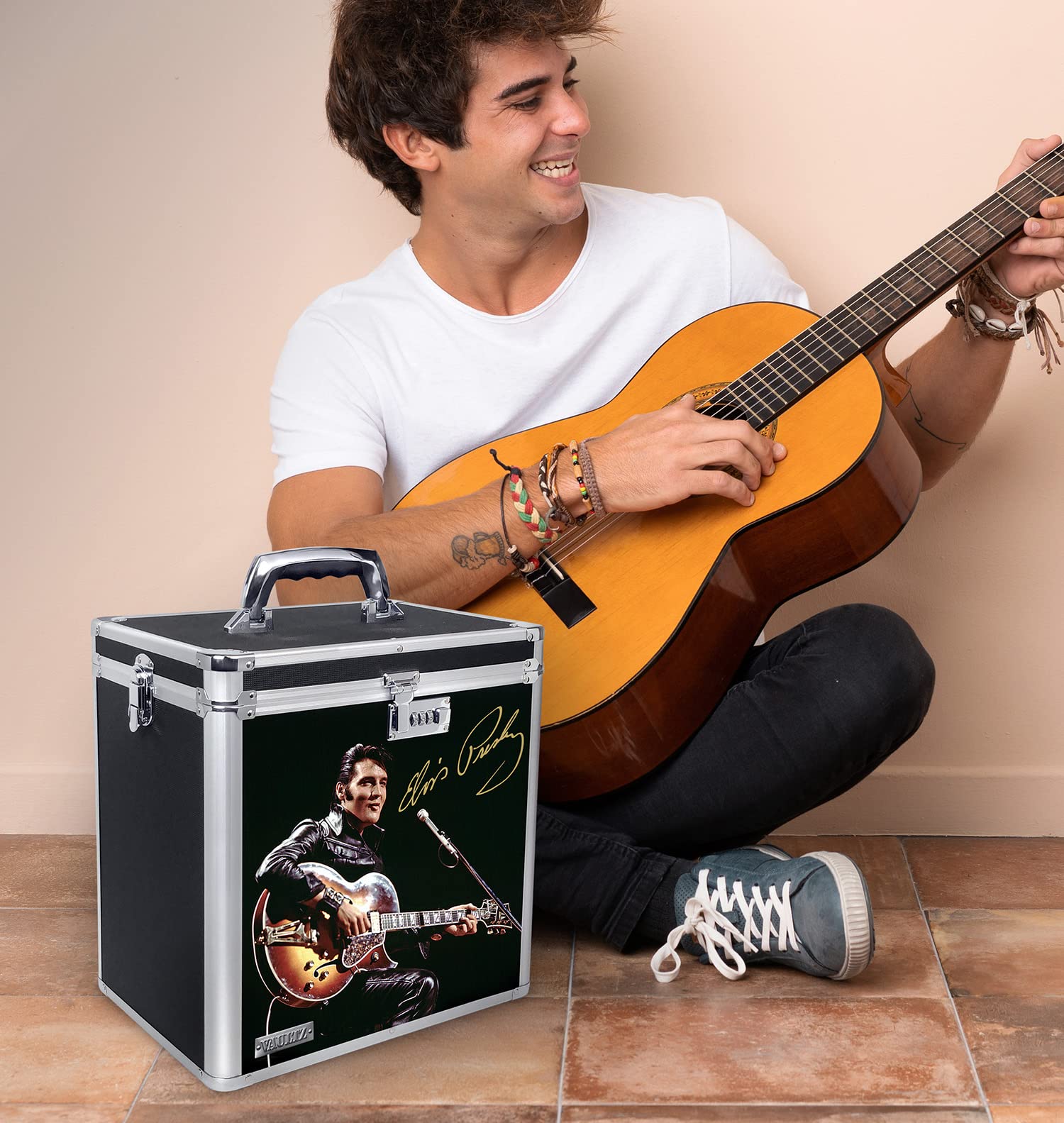 Amazon.com: Vaultz Locking Vinyl Record Case, 50 Record Capacity