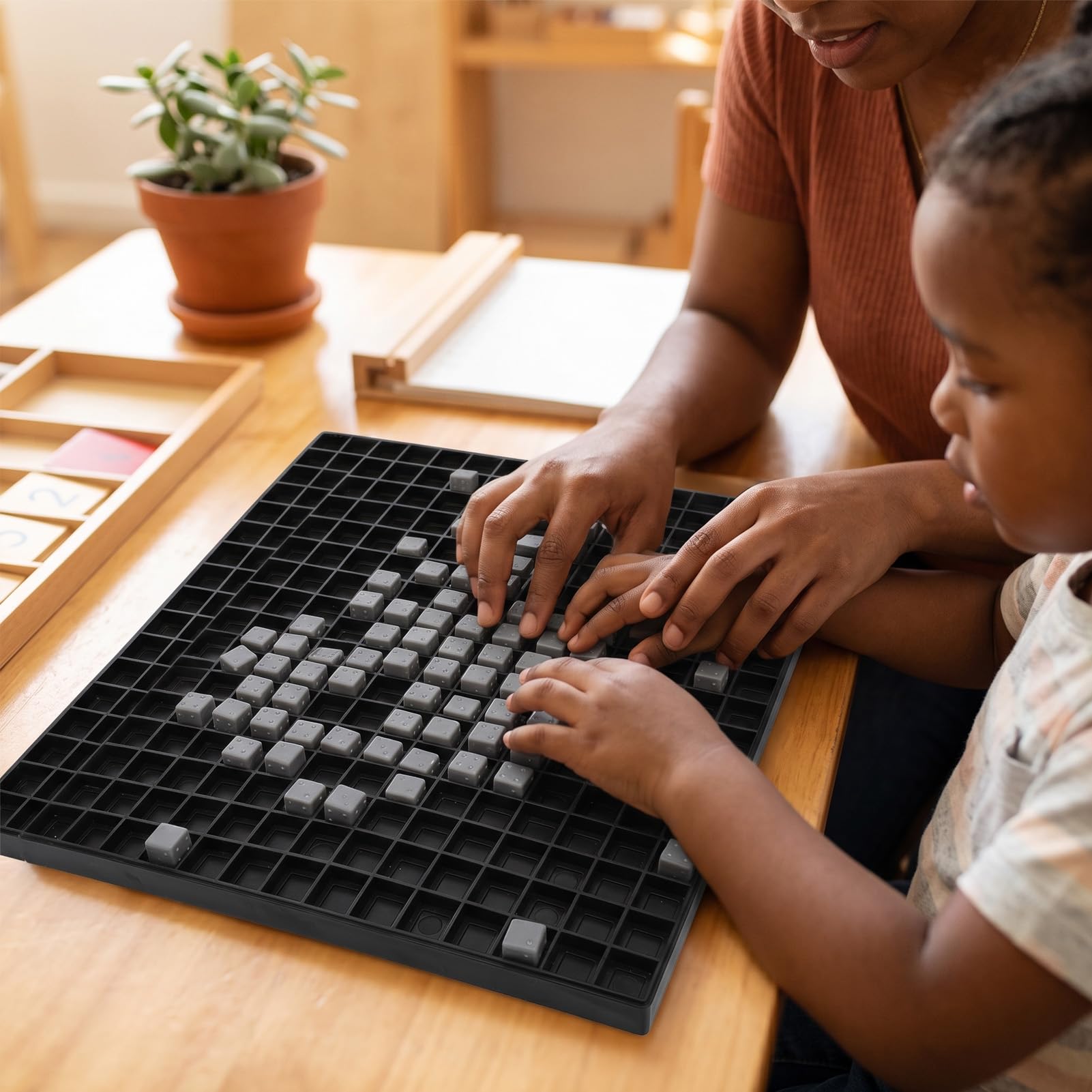 SUNGOOYUE Tablica do Nauki Matematyki Braille'a z 100 Kostkami i płytą ze
