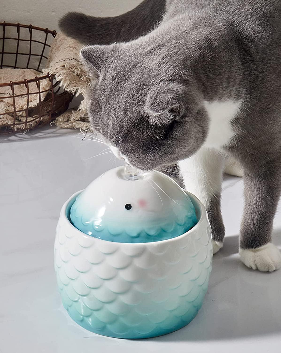 Automatic Ceramic Cat Water Fountain Bowl Waterfall, Cute Quiet Auto Porcelain Pet Kitty Drinking Dispenser for Indoor Cats Inside, Easy to Clean, 1L
