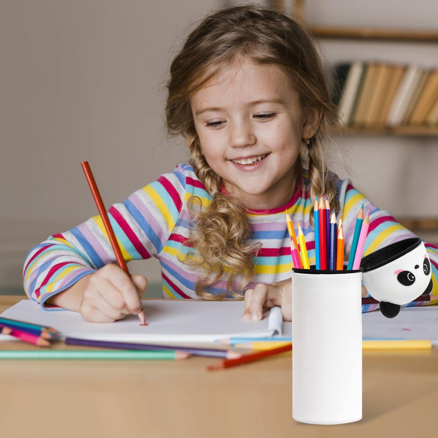 Trousse à Crayons Panda En Silicone Rétractable + Porte-clés Panda - Lot 2 Pièces - Design Mignon Pour écoliers, Bureau