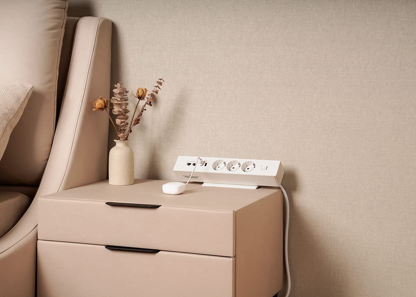 maxtrack Presa da tavolo NV63L 3 prese con contatto di protezione con 2 porte USB e 2 porte LAN, presa multipla per casa con fissaggio da tavolo, pulsante di accensione e spegnimento, ciabatta con