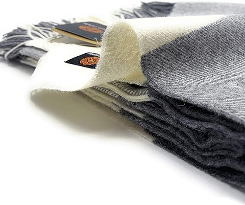 Vista 32 de Manta de alpaca Cheeky Checks 100% lana de alpaca bebé 6.6 pies de largo x 4.25 pies de ancho hipoalergénica, suave y acogedora (fin de viaje)