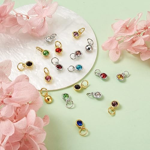 Vista 5 de Cheriswelry 48 dijes redondos de aleación de cristal de aleación de oro plateado de 0.295 in con diamantes de imitación, colgantes pequeños