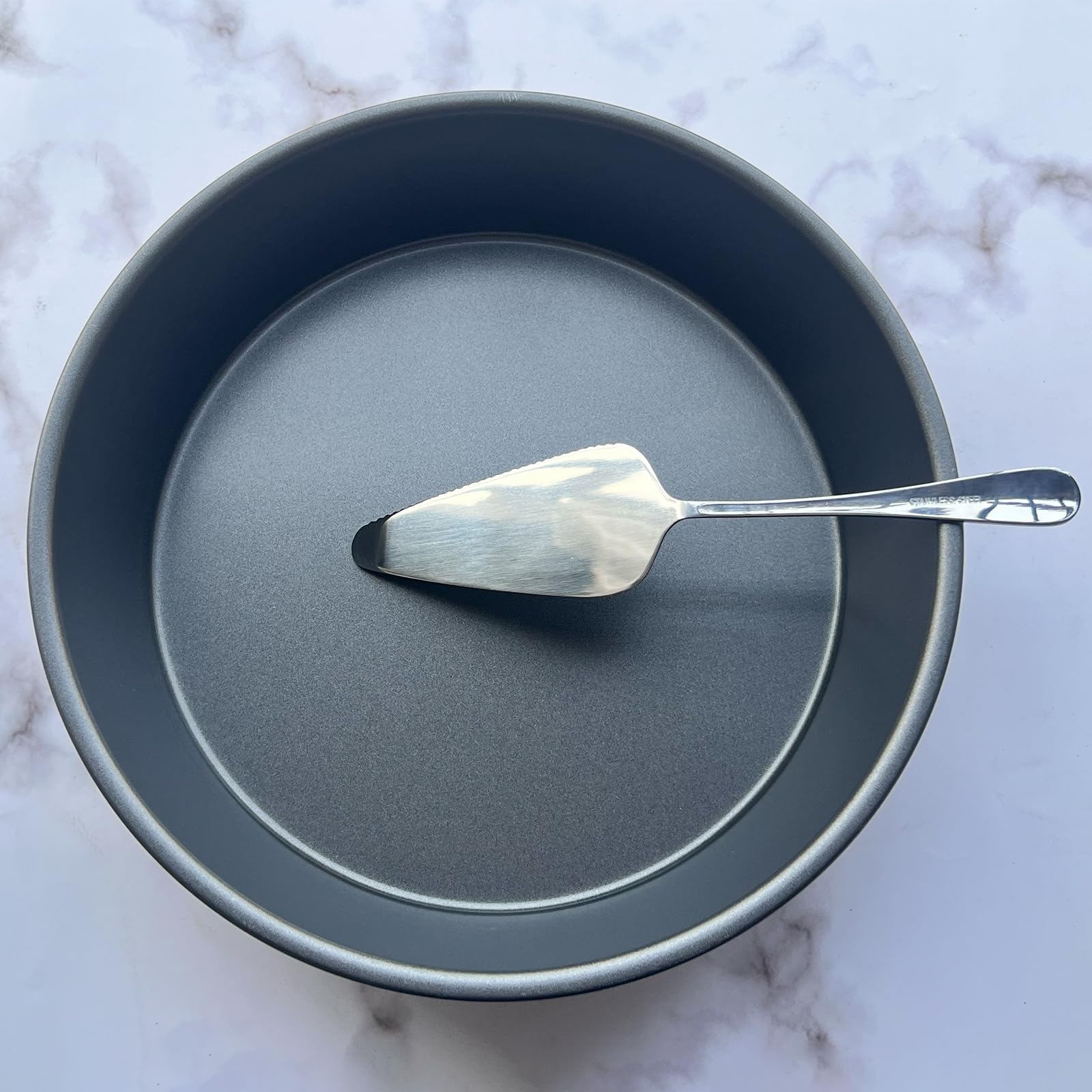 Molde para tartas de 10 x 2.6 pulgadas de profundidad con servidor de pasteles para tartas y quiches. Molde redondo para tartas con revestimiento antiadherente, acero al carbono resistente