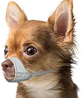 Mayerzon Focinheira de focinho curto, focinheira pequena para chihuahua Shih Tzu American Bully Boxer Puppy, cobertura de boca de tecido macio para visitas de veterinário, evita mordidas mastigáveis e