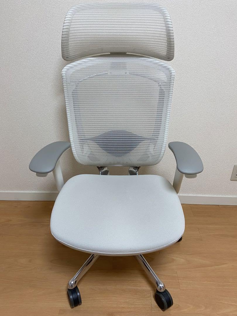 Okamura Contessa Seconda Work Chair, White