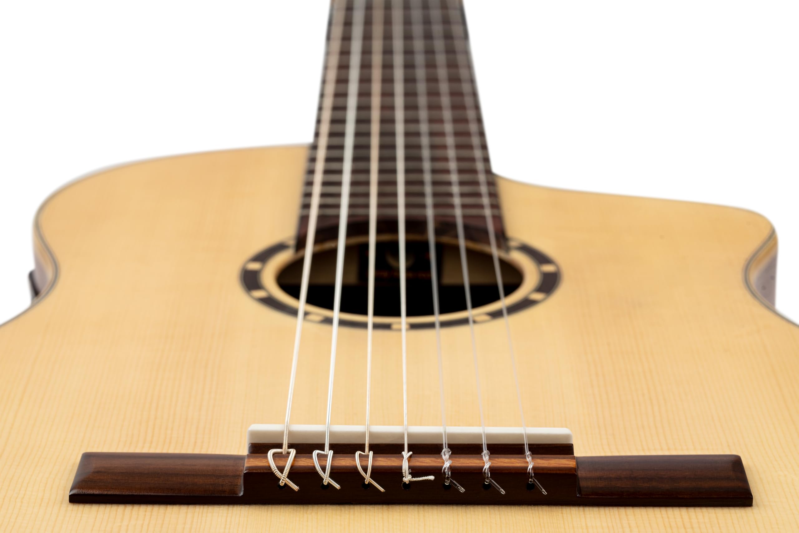 Ortega Guitars Family Series Pro - Guitarra de concierto de 7 cuerdas, electroacústica, abeto y sapele con acabado satinado, color natural, incluye funda (RCE133-7)