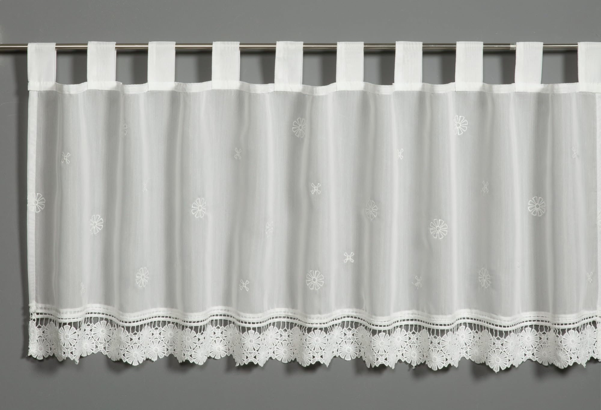 Gardinia Batiste Bistro Curtain with Floral Embroidery and Lace Trim, White, 135 x 48 cm