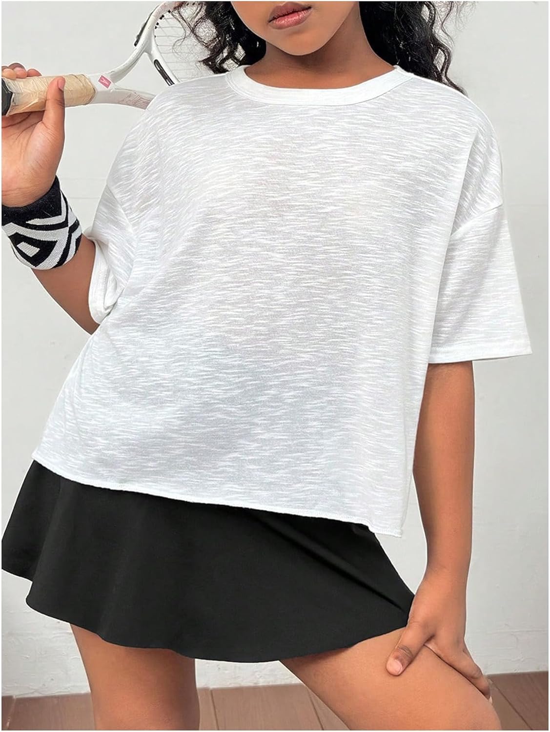 QJQ Girl's Open Back Workout Tees Cut Out Short Sleeve Crew Neck Loose Fit Running T Shirts - Image 2