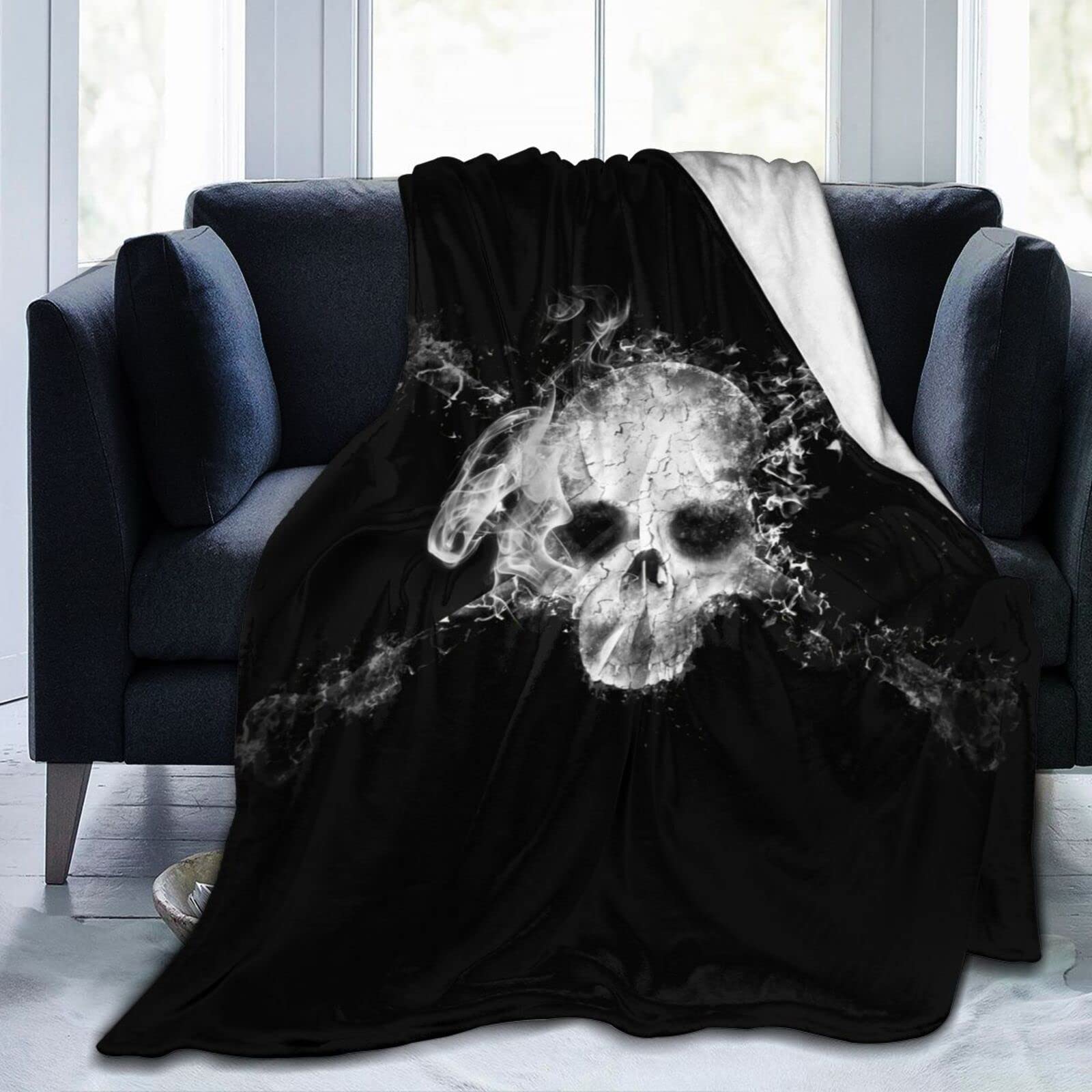 Lsjuee Skull Throw Blanket Warm Cozy Blankets Lightweight Soft Flannel Horror Halloween Blanket for Sofa Couch Bed Office 80"X60"